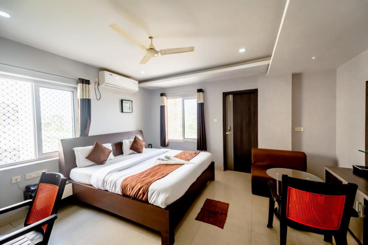 Shivangi Near Sea Official 3* Puri